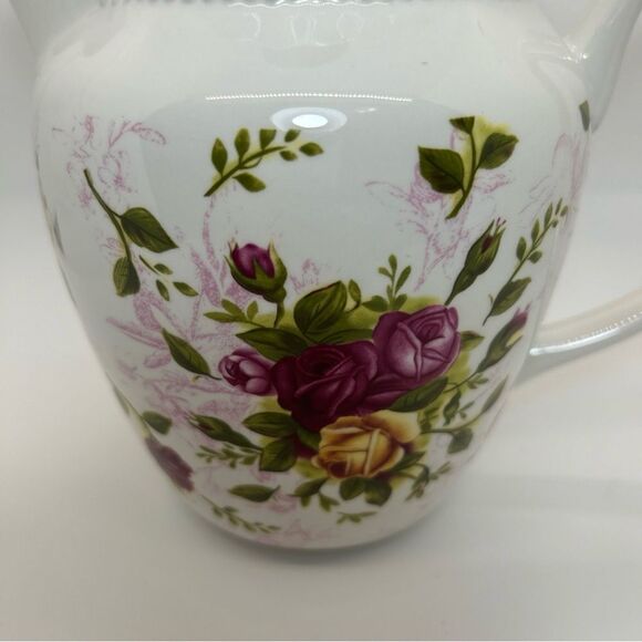 Royal Albert Old Country Roses 6.5" Pitcher Reticulated Rim Porcelain - Picture 4 of 9